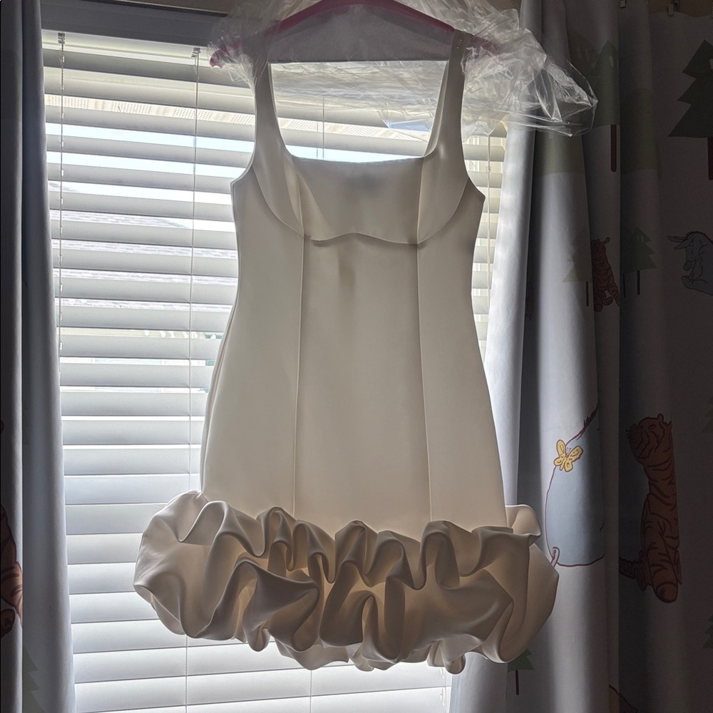 Elegant White Ruffle Mini Dress - Picture 2 of 4